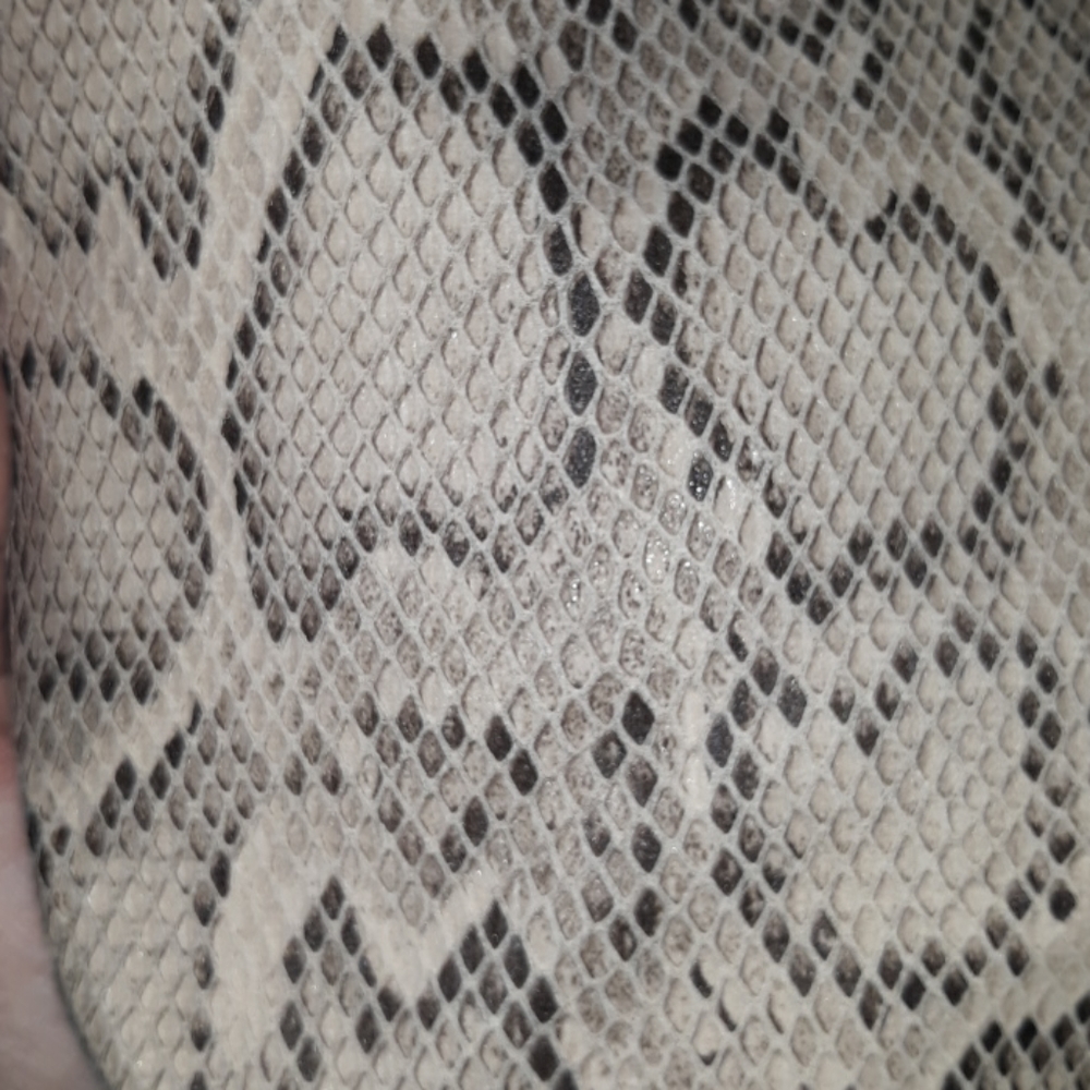 Sold NEW Snakeskin design boots - Picture 5 of 6